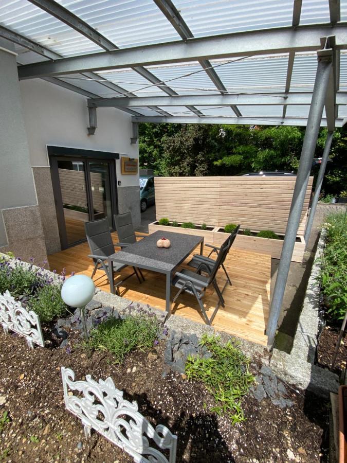 Alblounge Vip Appartement Neuffen Extérieur photo